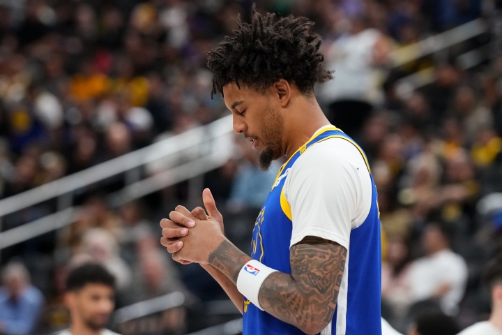 明日出战成疑!Slater:伦德博格昨天比赛结束后一直在冰敷左脚